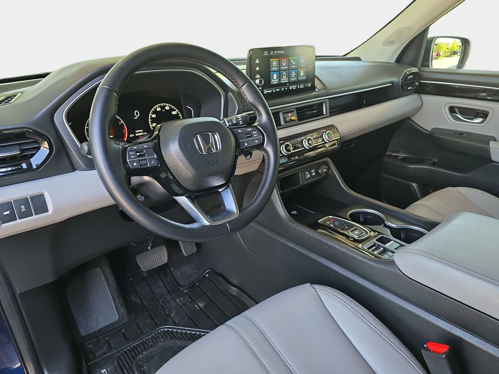 2025 Honda Pilot Touring - Photo 16