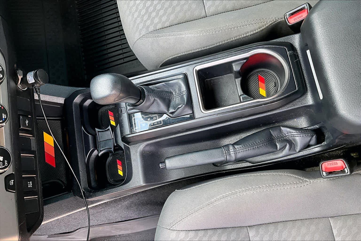 Used 2022 Midnight Black Metallic Toyota SR image 15