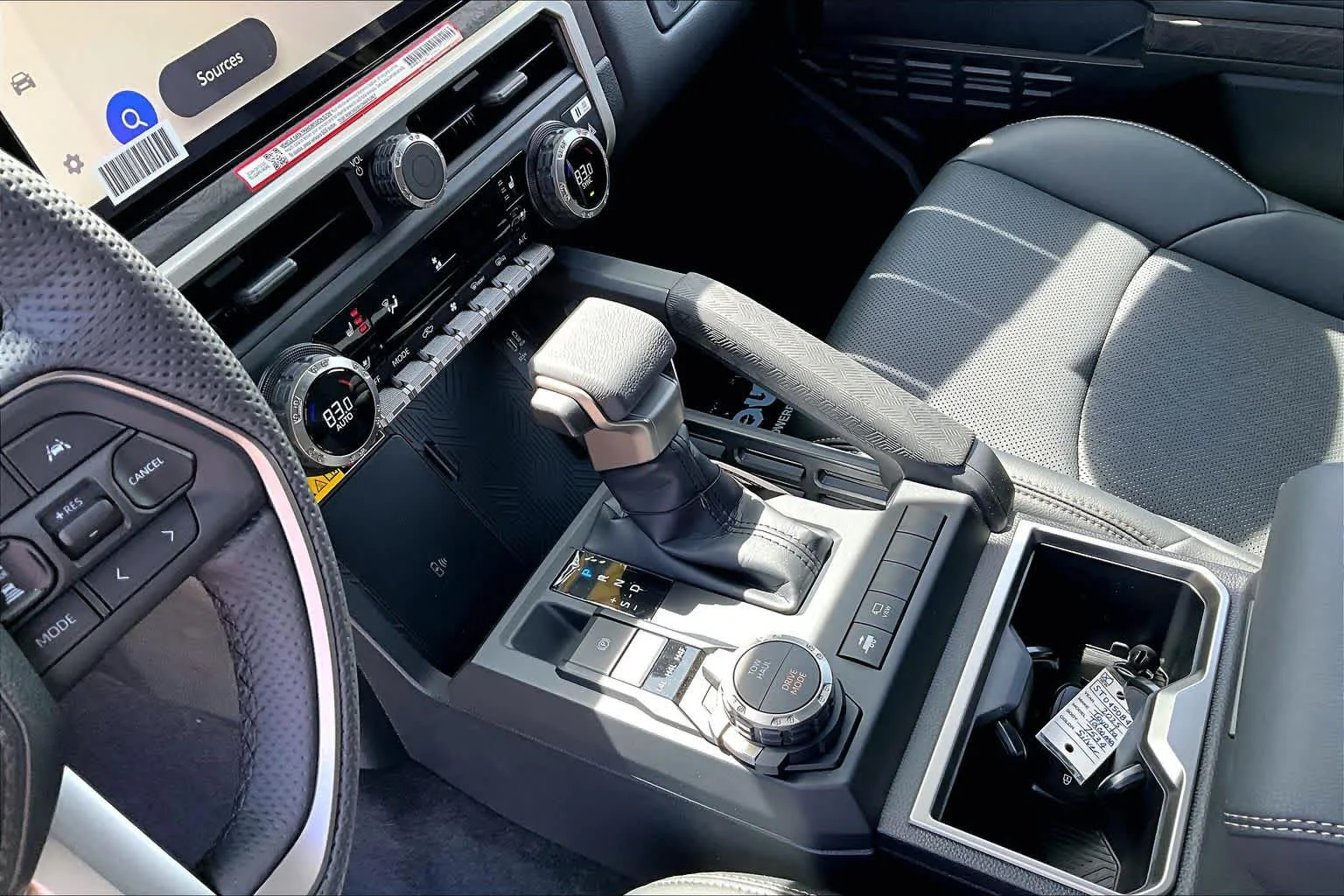 2025 Toyota Tacoma Limited - Photo 7