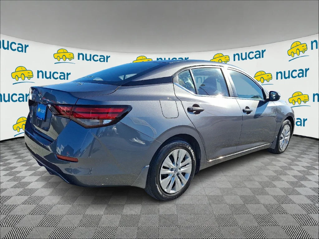 Used 2024 Gray Nissan S image 7