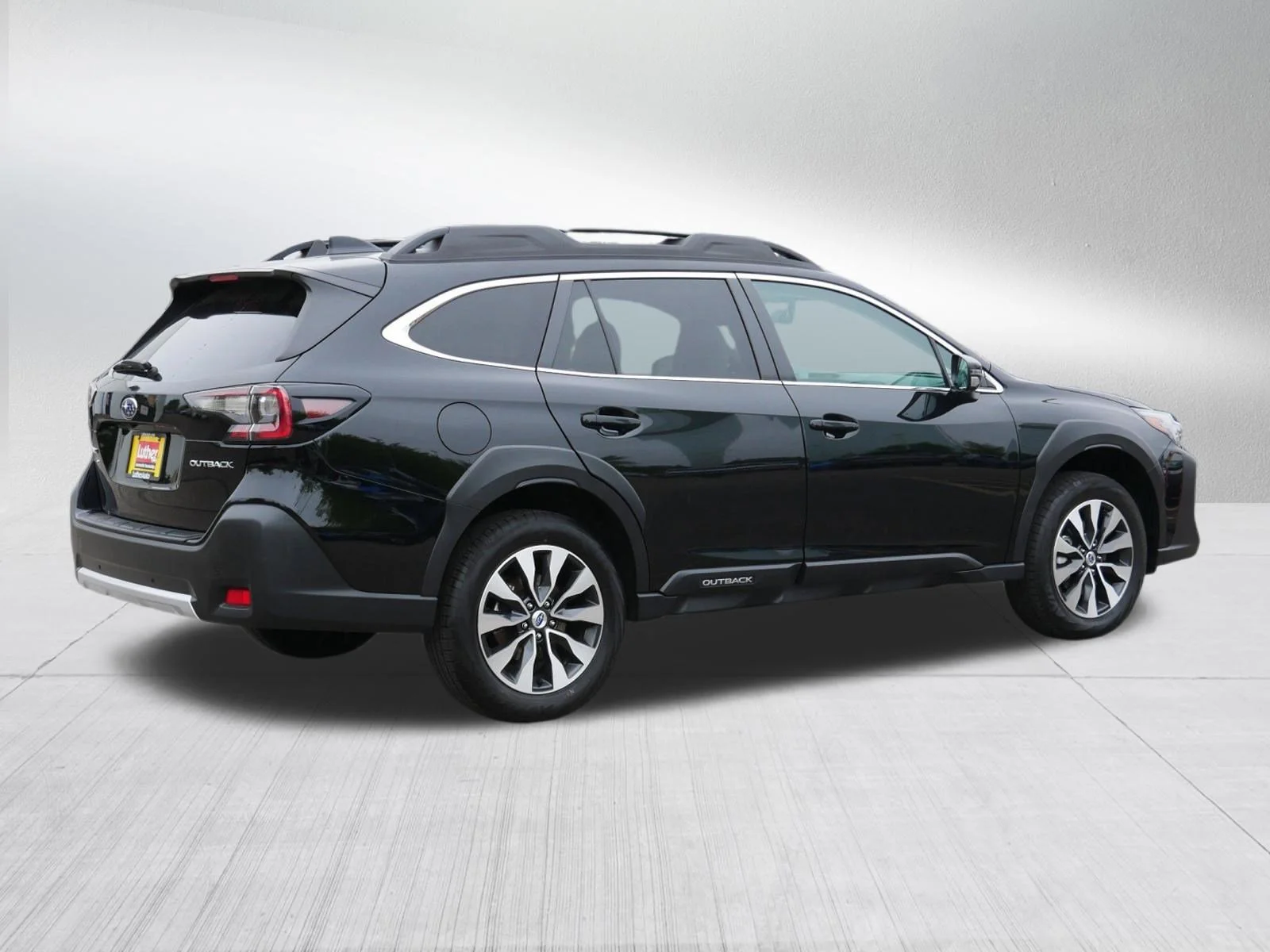 Used 2023 Crystal Black Silica Subaru Limited image 7