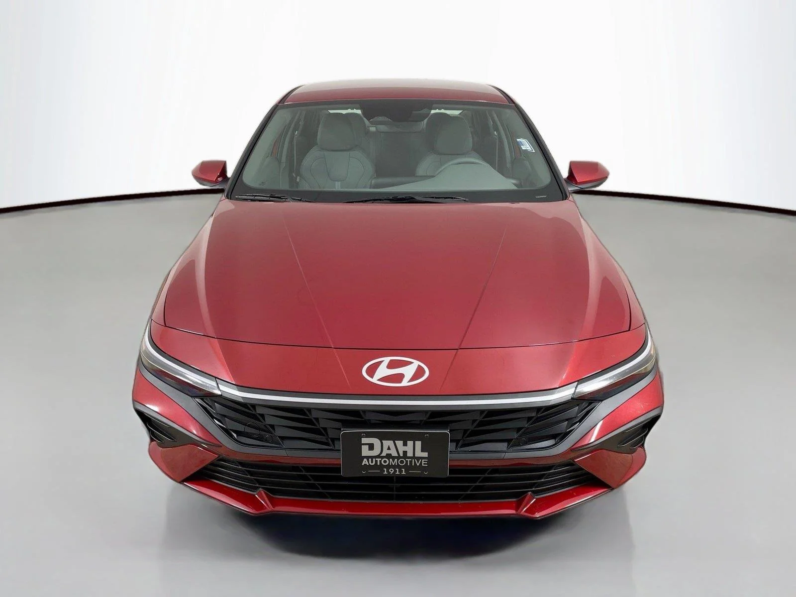 Used 2025 Ultimate Red Hyundai SE image 2