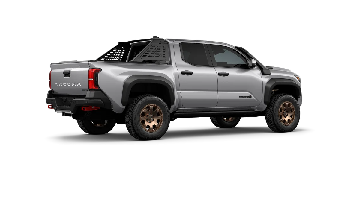 New 2026 Celestial Silver Metallic Toyota Trailhunter image 33