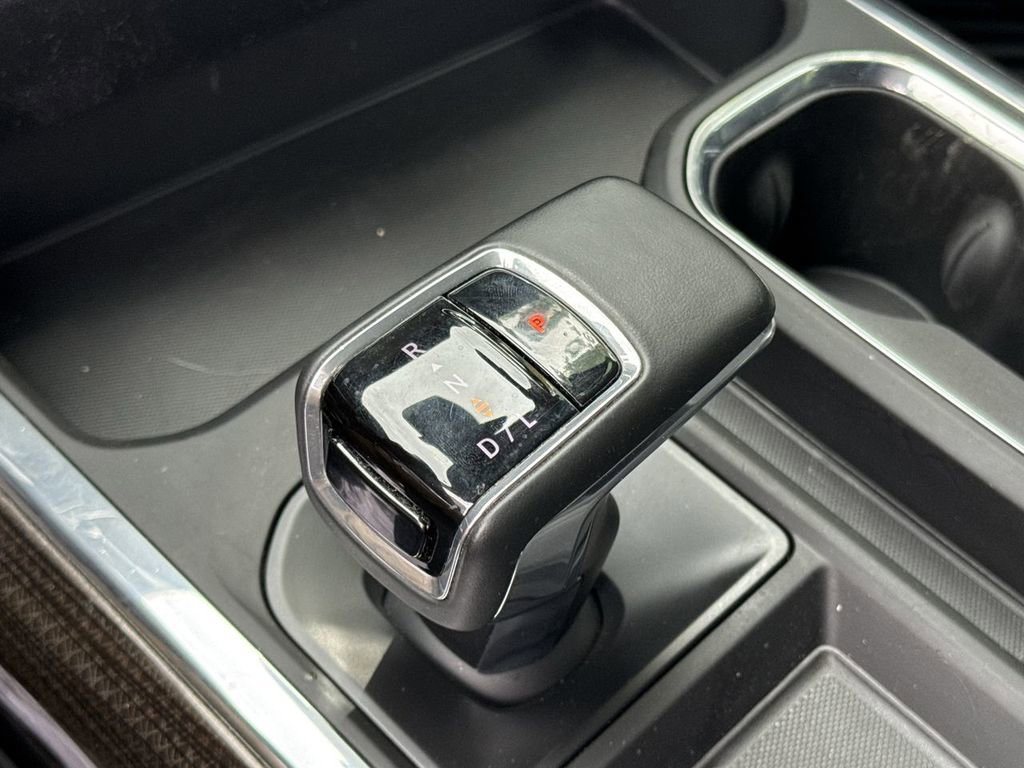 Used 2025 Slate Gray Metallic Chevrolet RST image 20