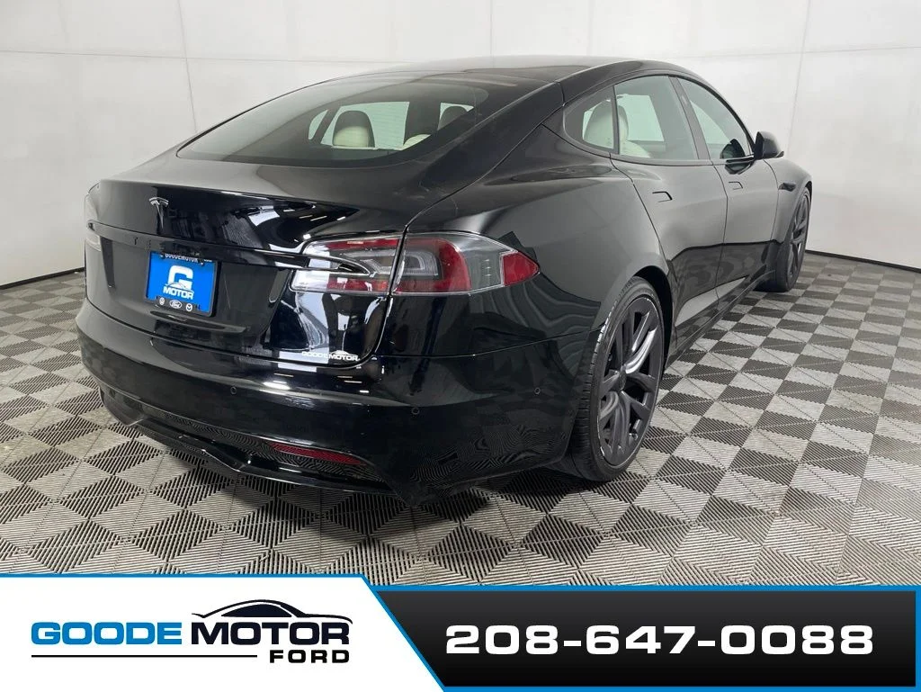 Used 2022 Black Tesla Base image 7