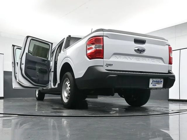 Used 2024 White Ford XL image 38