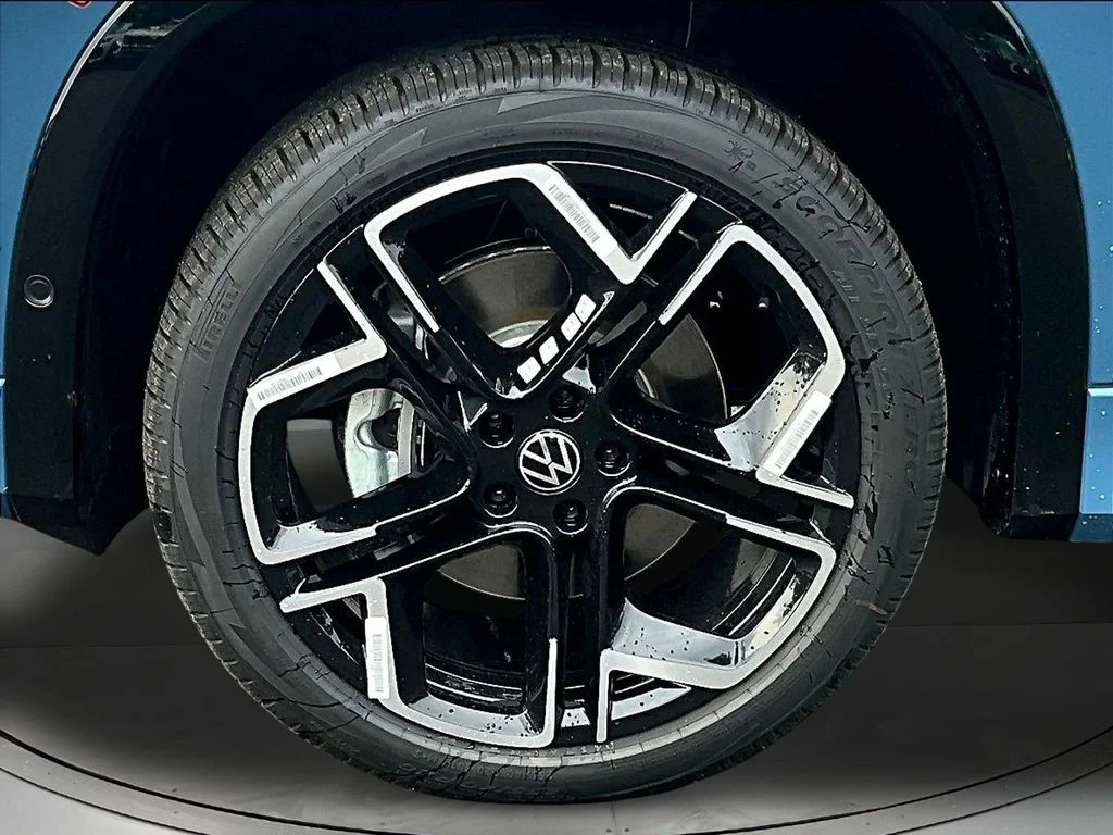 Used 2026  Volkswagen 2.0T SEL R-Line Turbo image 16