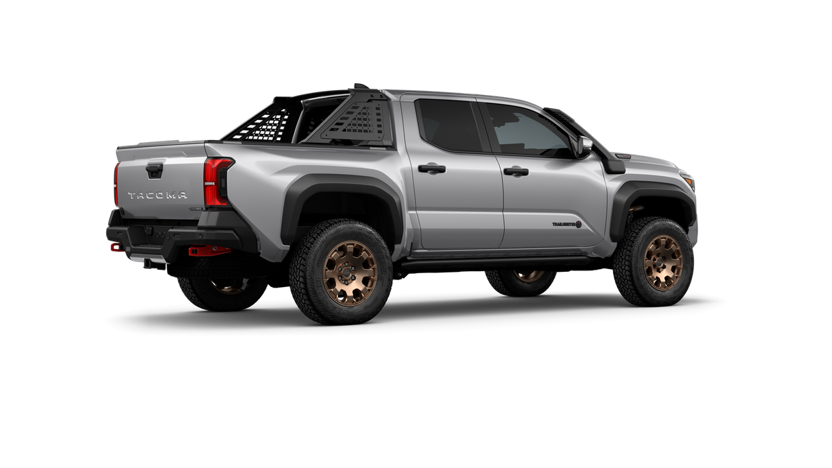 New 2026 Celestial Silver Metallic Toyota Trailhunter image 33