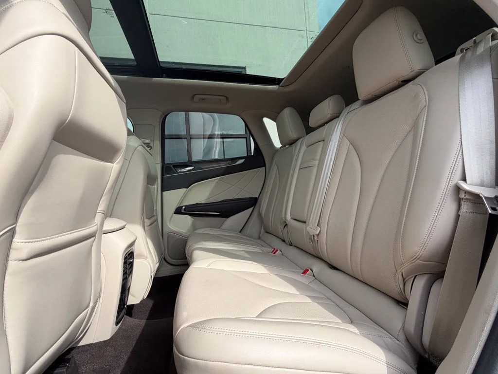 Used 2019 Brown Lincoln Reserve image 5