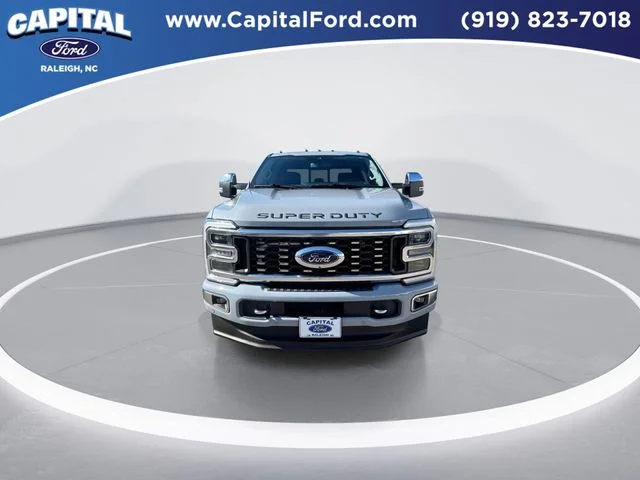 Used 2024 Gray Ford Limited image 3
