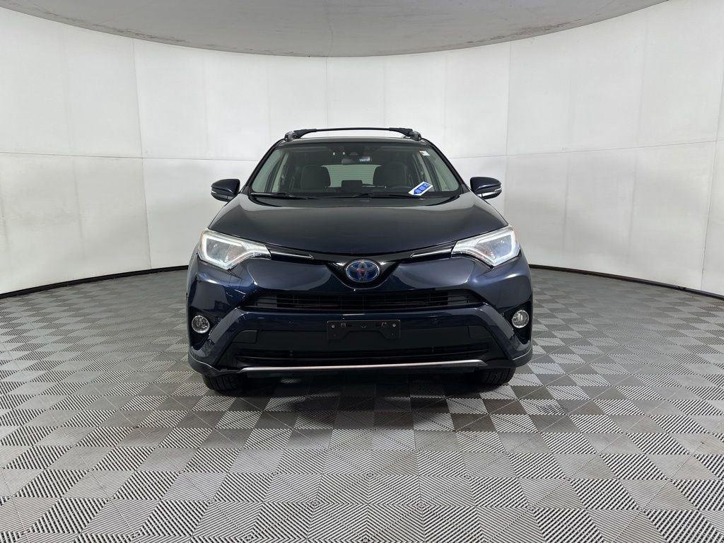 Used 2018 Aqua Toyota XLE image 11