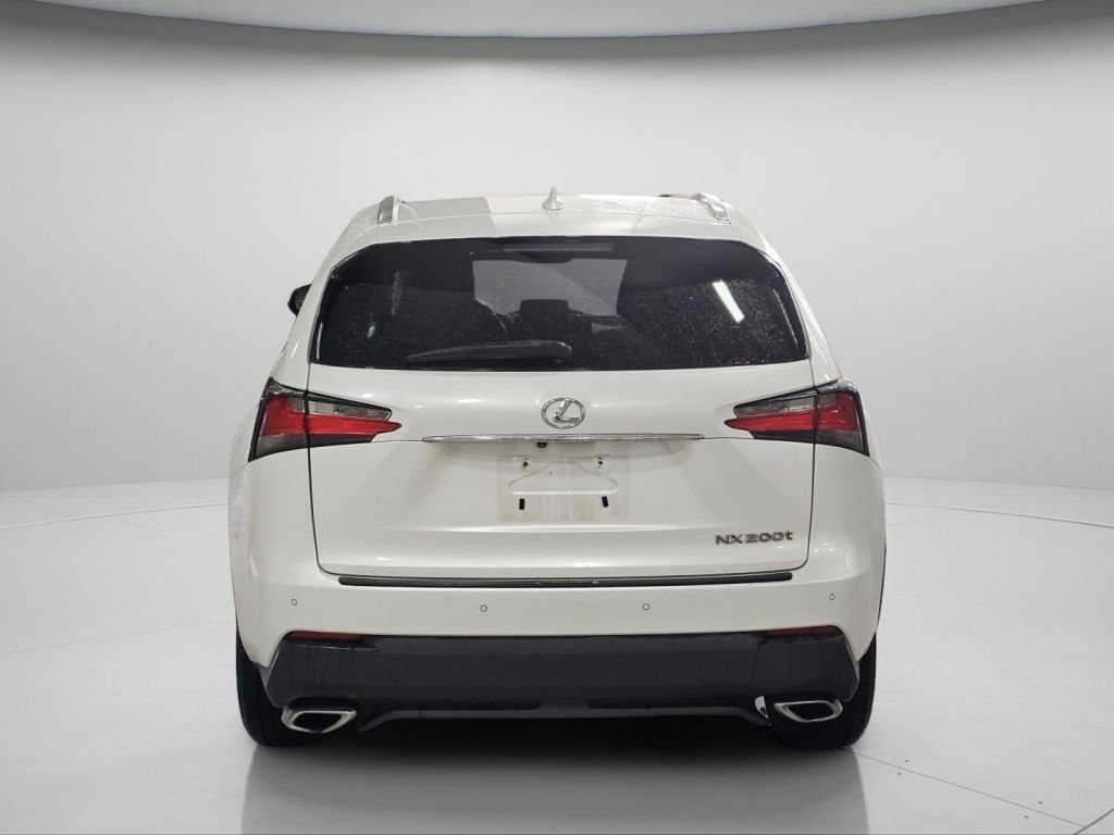 Used 2015 White Pearl Lexus 200t image 24