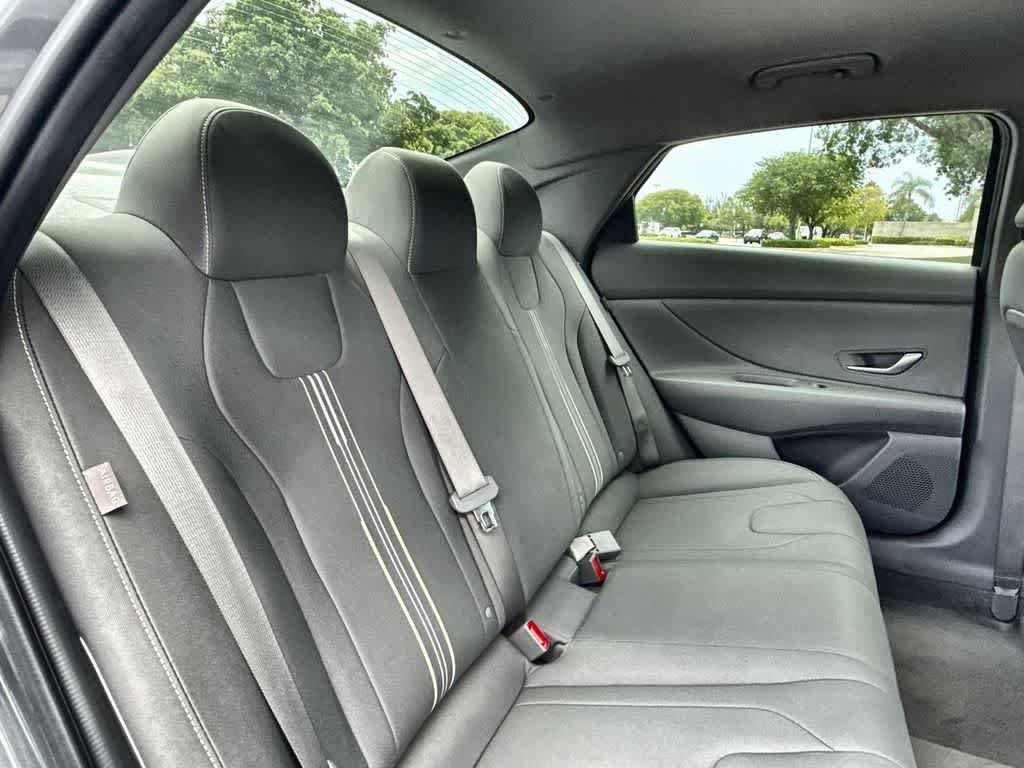 Used 2024 Ecotronic Gray Hyundai SEL image 26