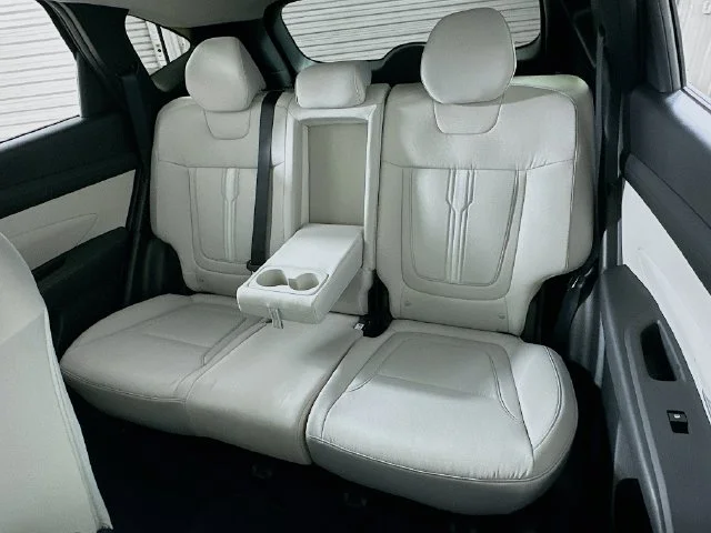 New 2026 Black Hyundai SEL image 11