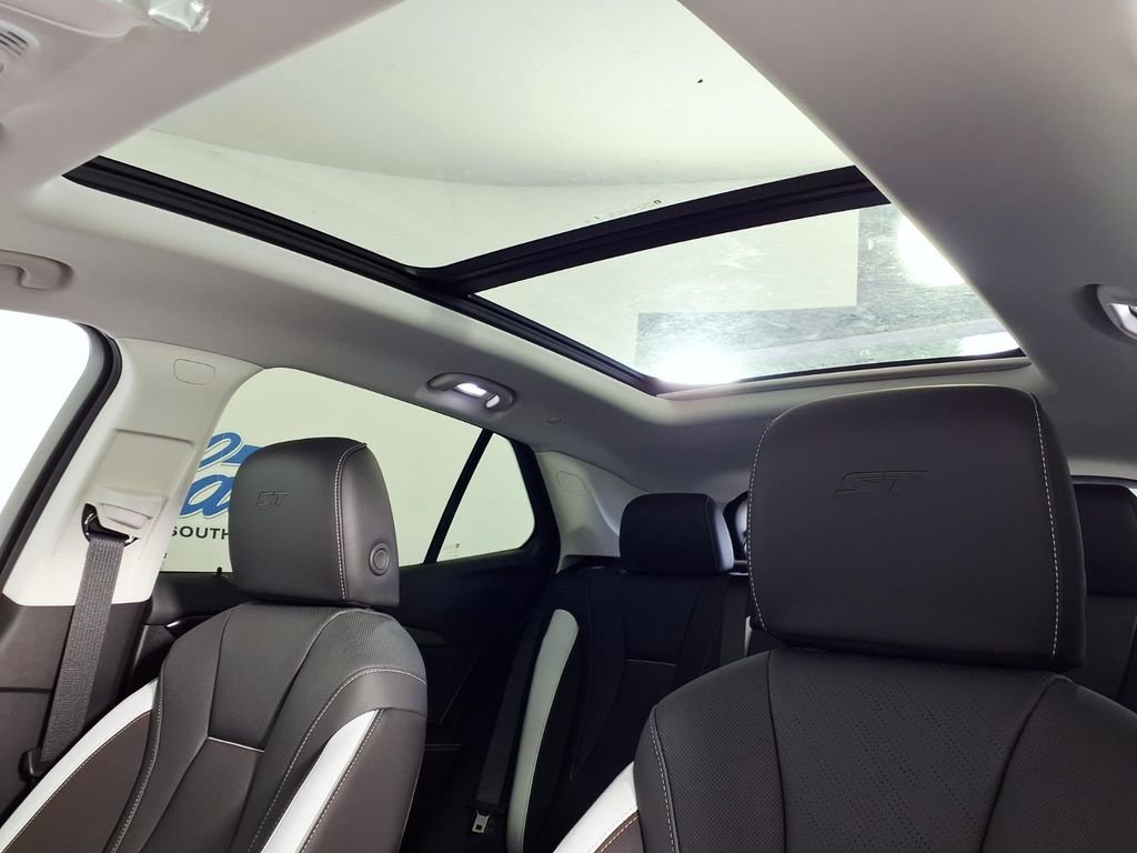 2026 Buick Envision Sport Touring - Photo 16