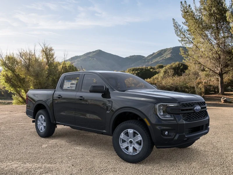 New 2026 Shadow Black Ford XL image 7