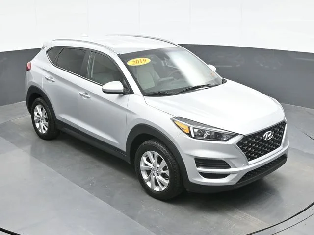 Used 2019 Silver Hyundai Value image 14