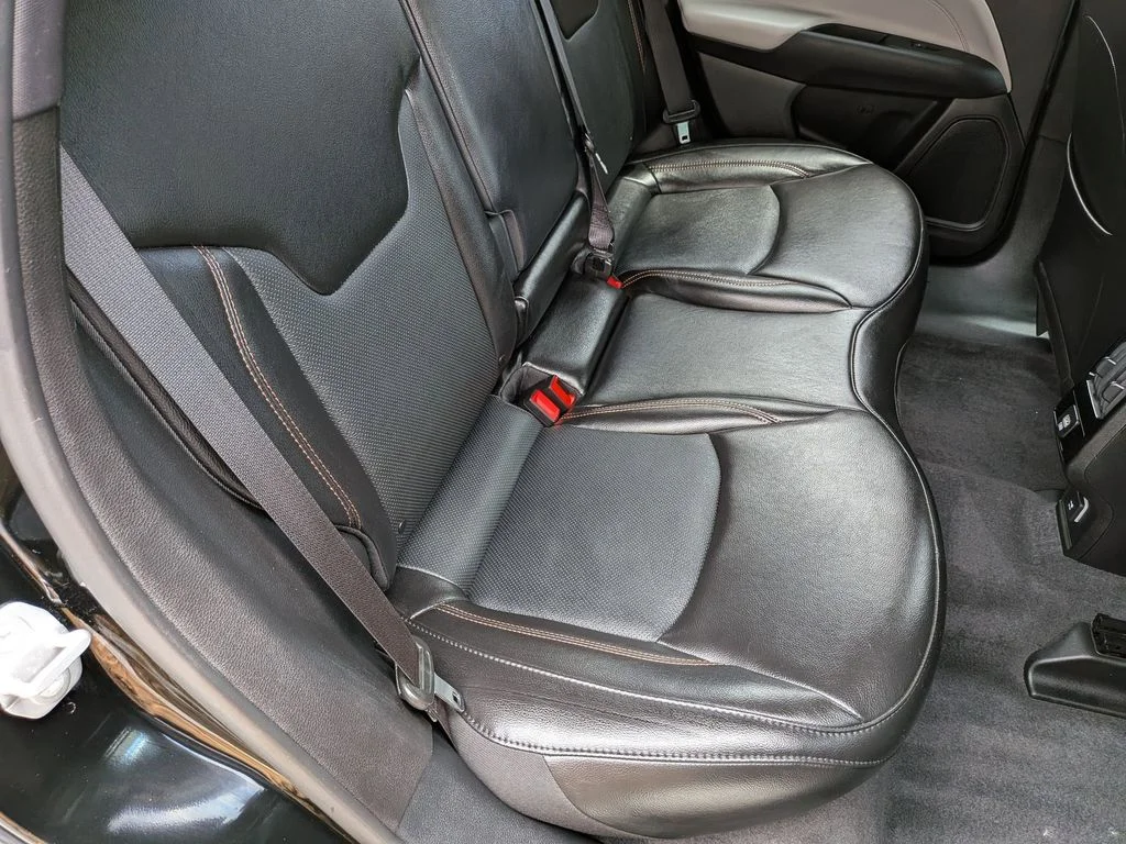 Used 2023 Black Jeep Limited image 22