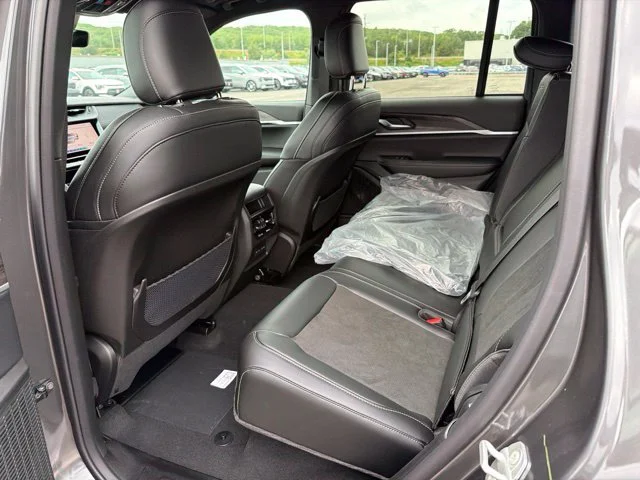 New 2026 Gray Jeep Altitude image 7