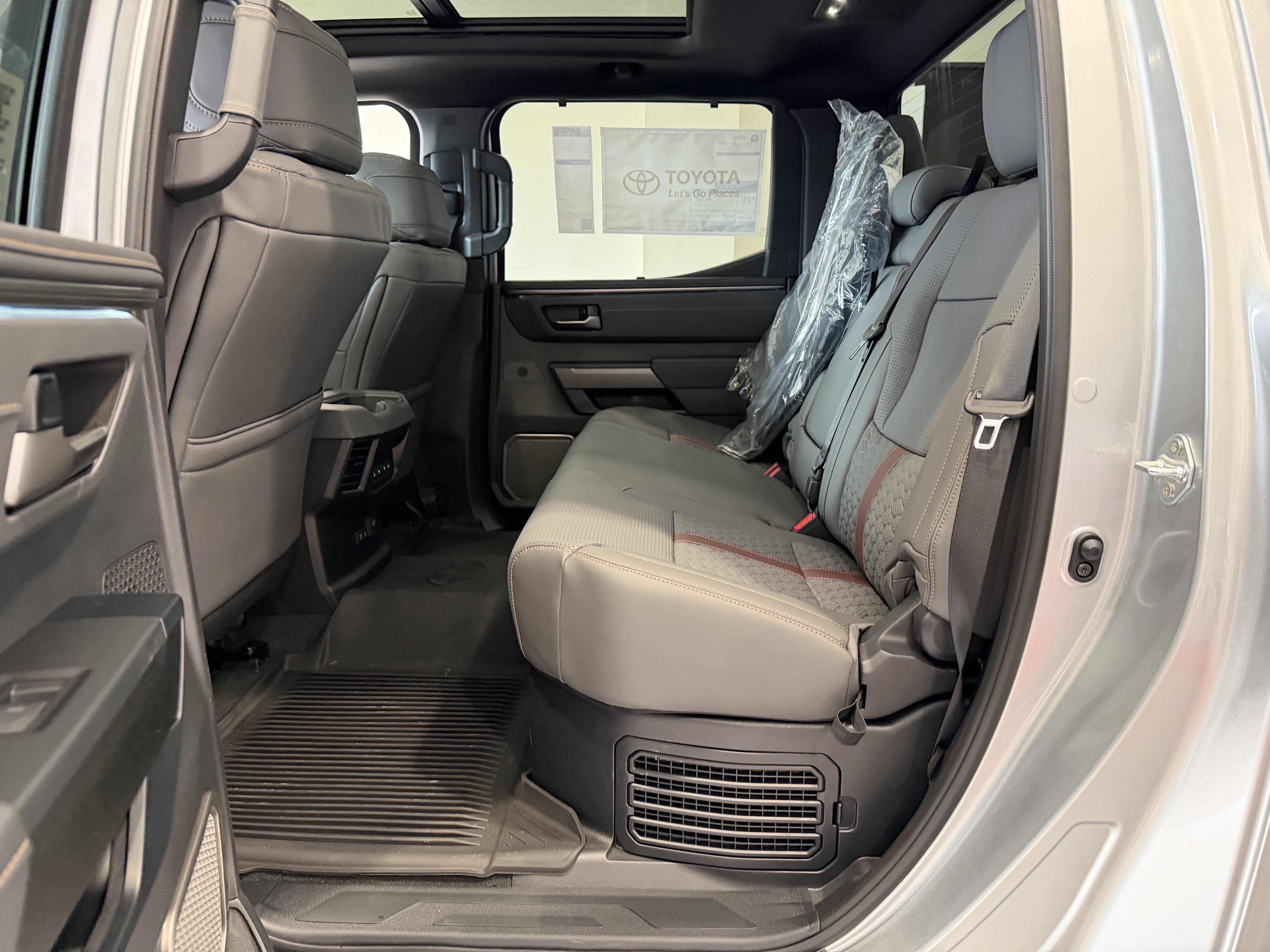 2026 Toyota Tundra Capstone - Photo 37