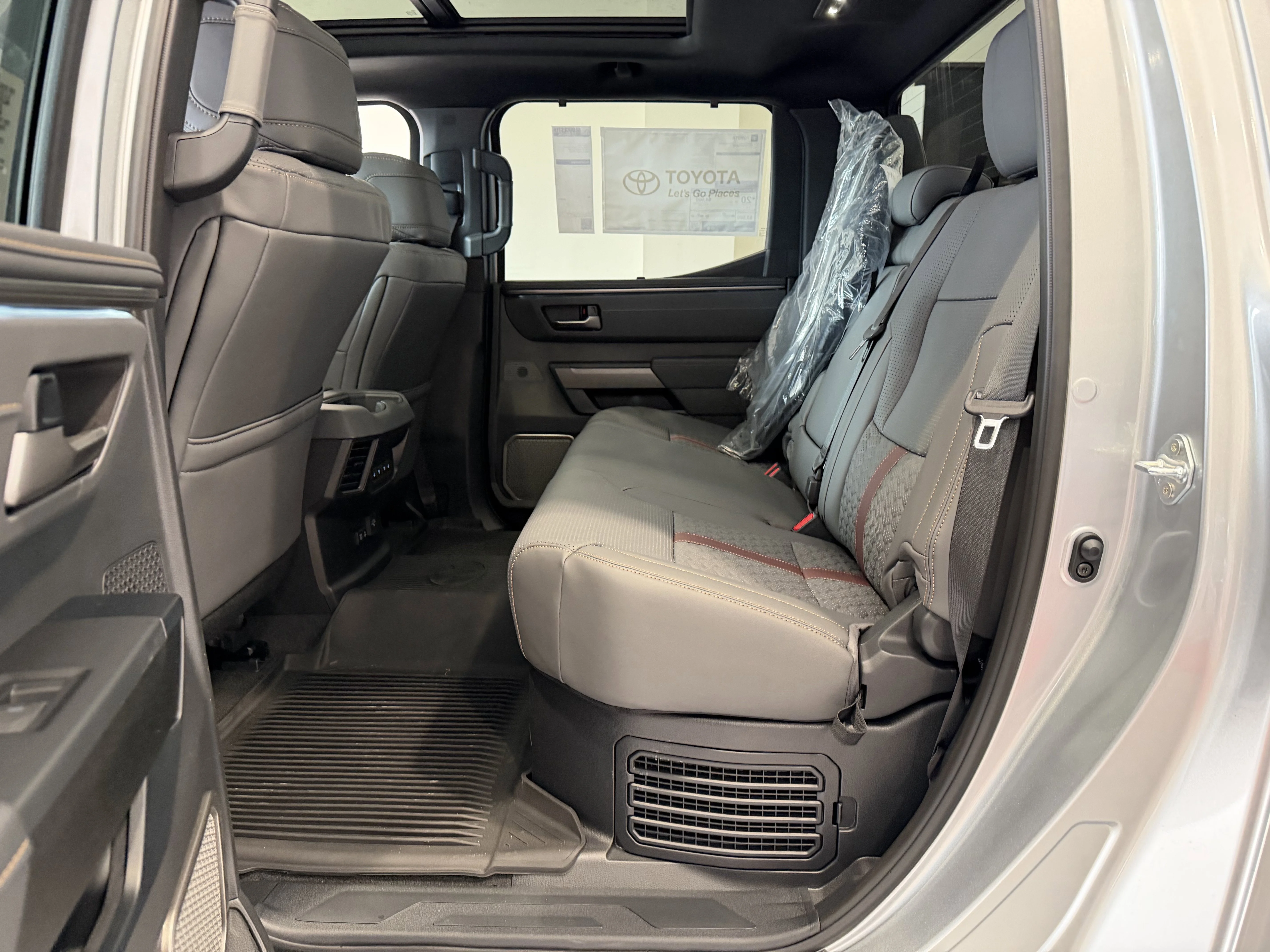 2026 Toyota Tundra Capstone - Photo 37