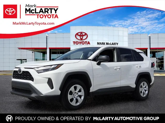 2024 TOYOTA RAV4 LE FWD