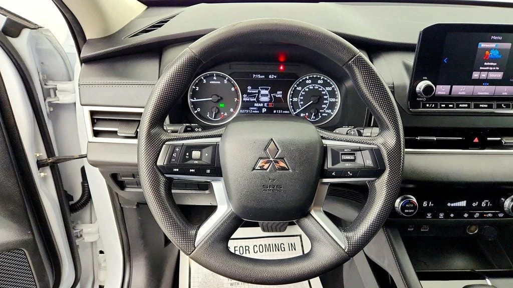 Used 2022 White Diamond Mitsubishi ES S-AWC w/ Convenience Package & 20