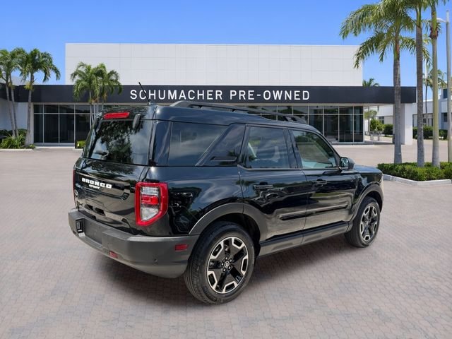 Used 2024 Black Ford Outer Banks image 7