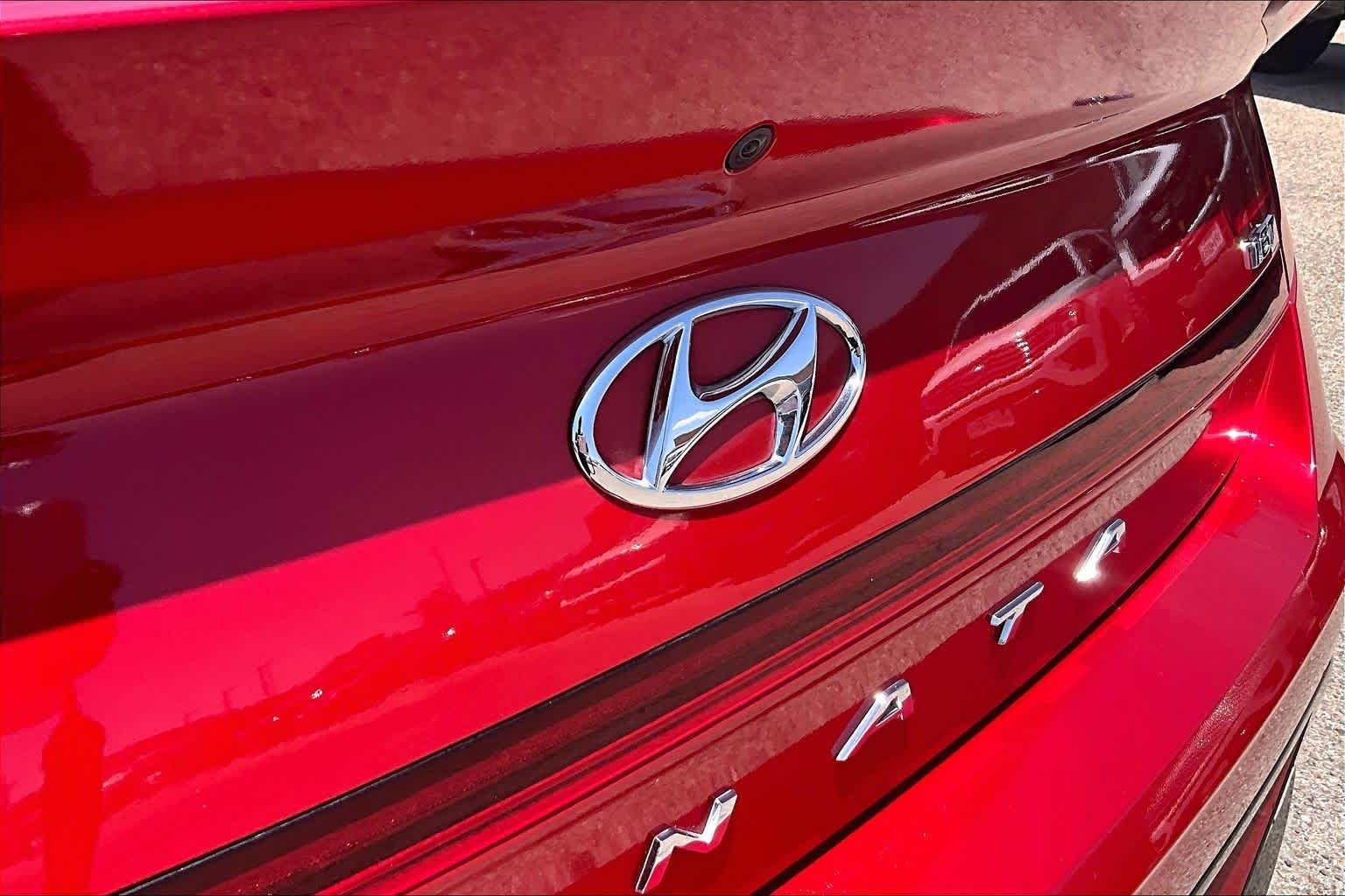 Used 2021 Calypso Red Hyundai SEL Plus image 30