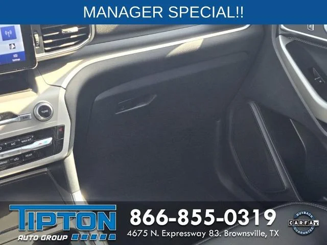 Used 2022 White Ford XLT image 43