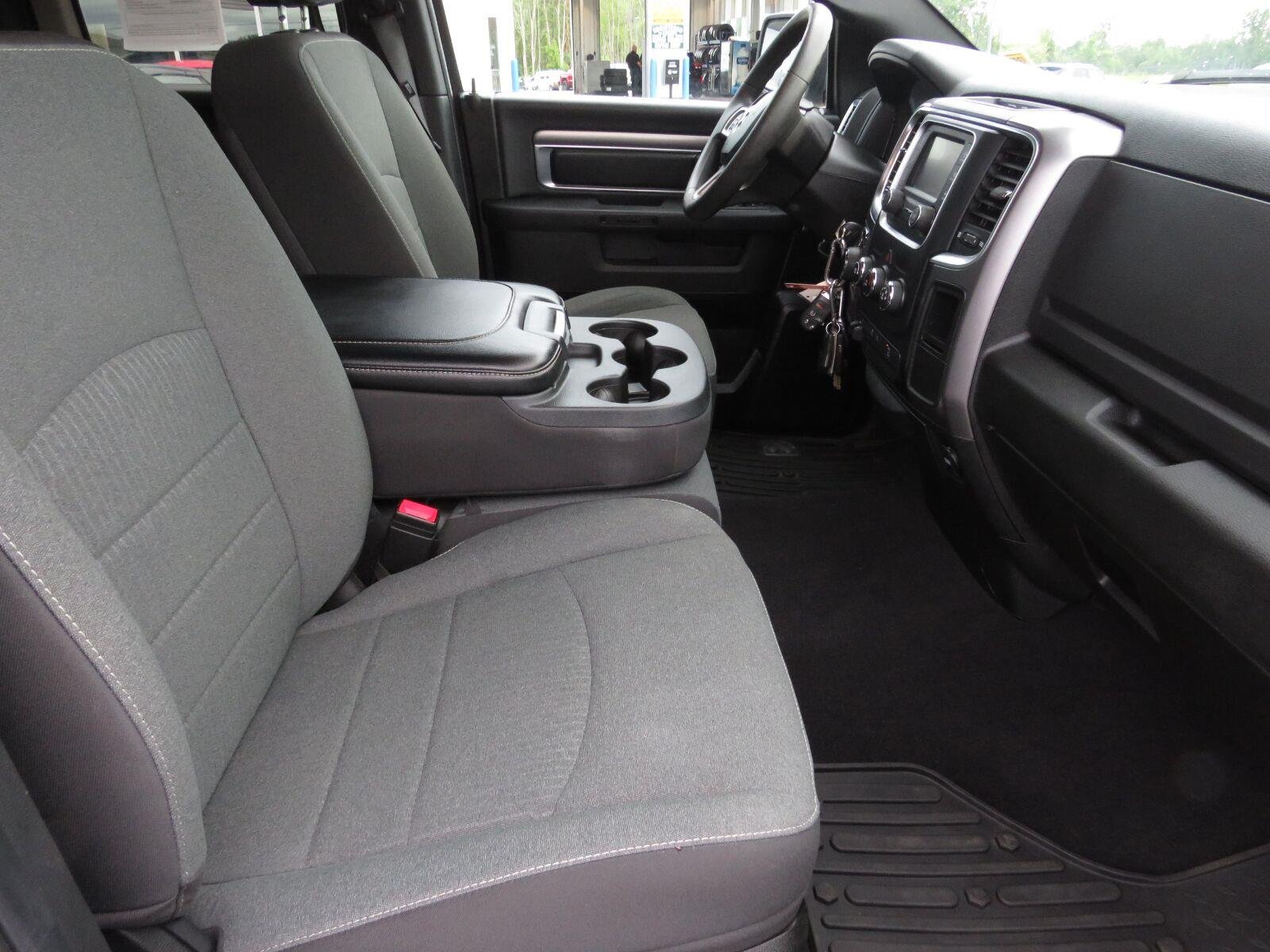 Used 2022 Billet Silver Metallic Clearcoat Ram Warlock image 19