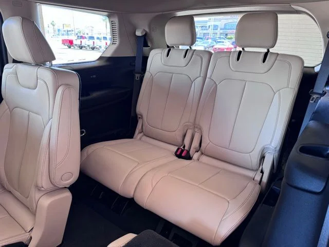 2021 Jeep Grand Cherokee L Limited - Photo 14