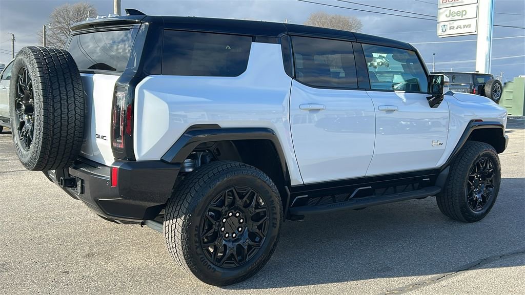 New 2025 Interstellar White GMC 2X image 3