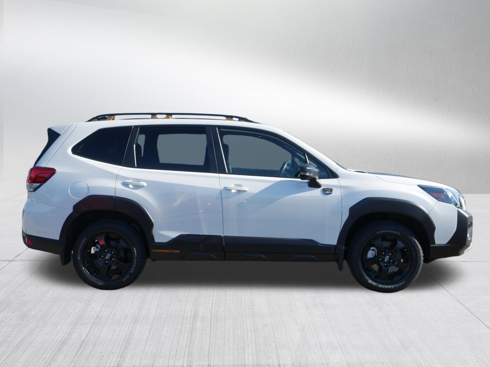 Certified Used 2025 Crystal White Pearl Subaru Wilderness image 8
