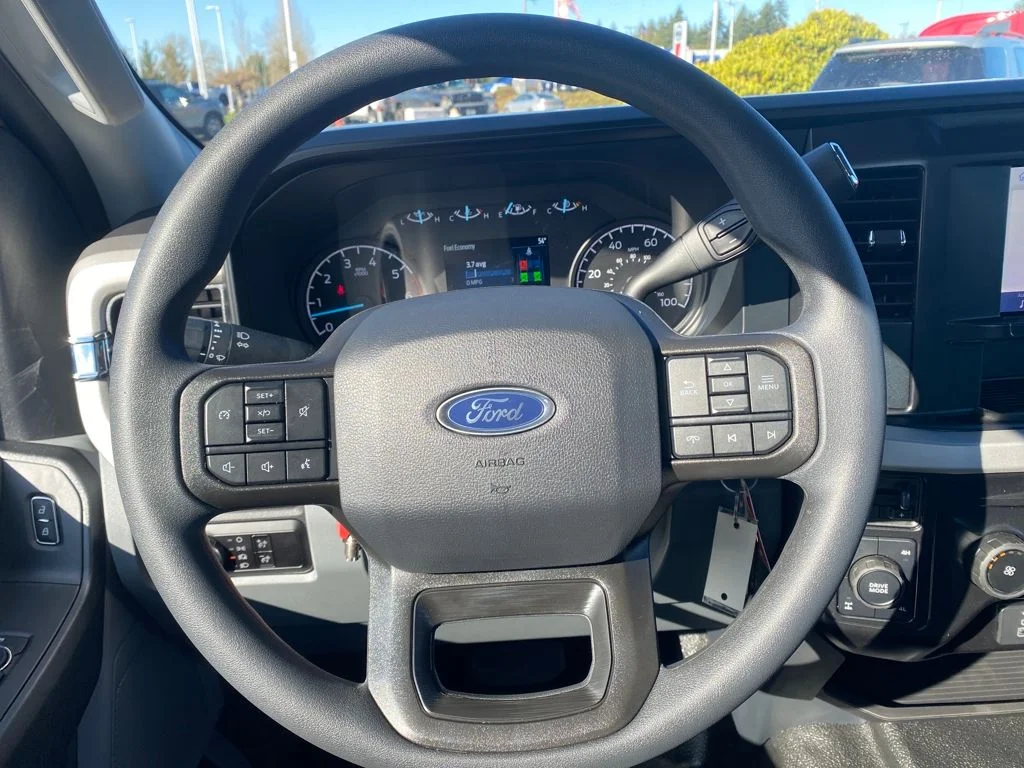 New 2026 White Ford XL image 25