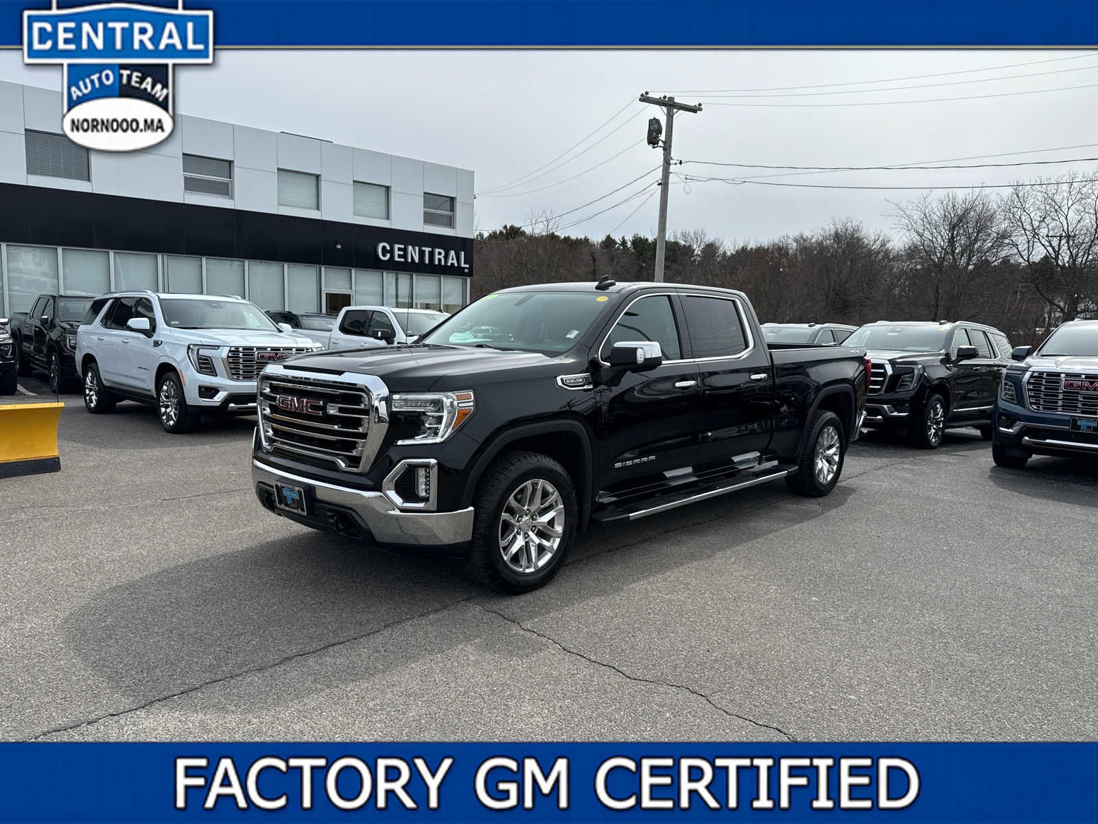 2021 GMC Sierra 4WD Crew Cab Short Box SLT's photo