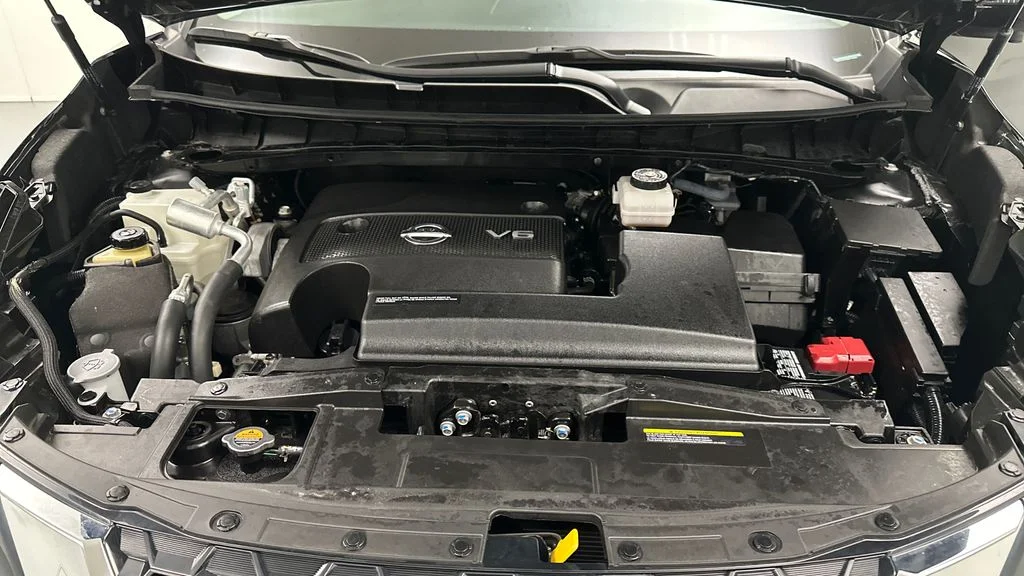 Certified Used 2023 Black Nissan Platinum image 11