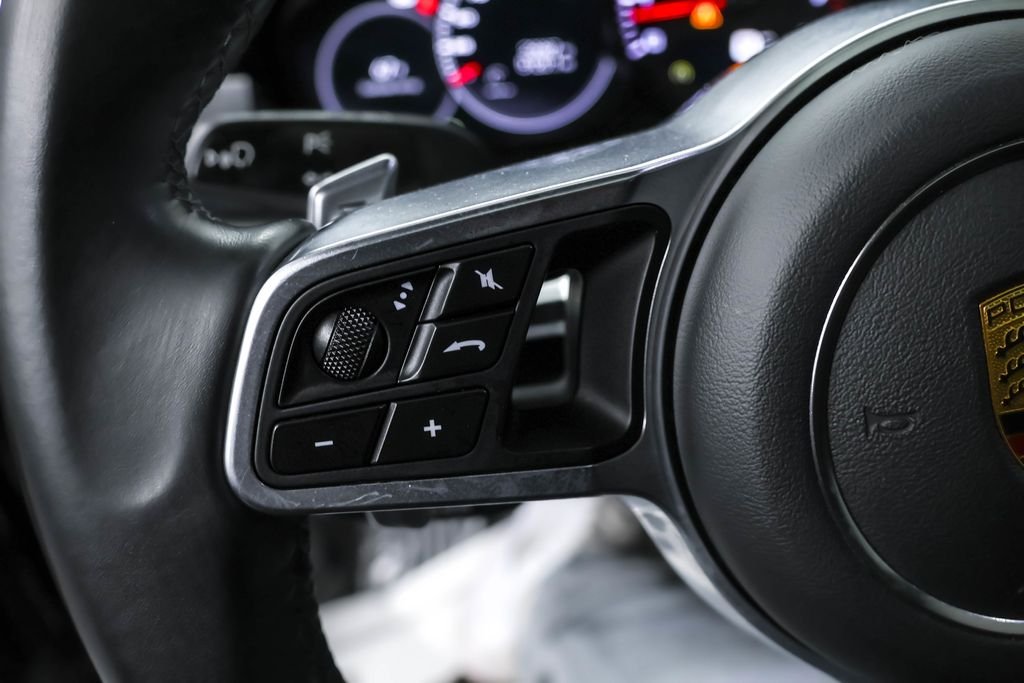 Used 2022 Black Porsche Platinum Edition image 20