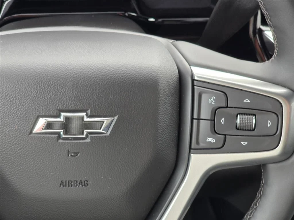 Used 2025 Gray Chevrolet RST image 16