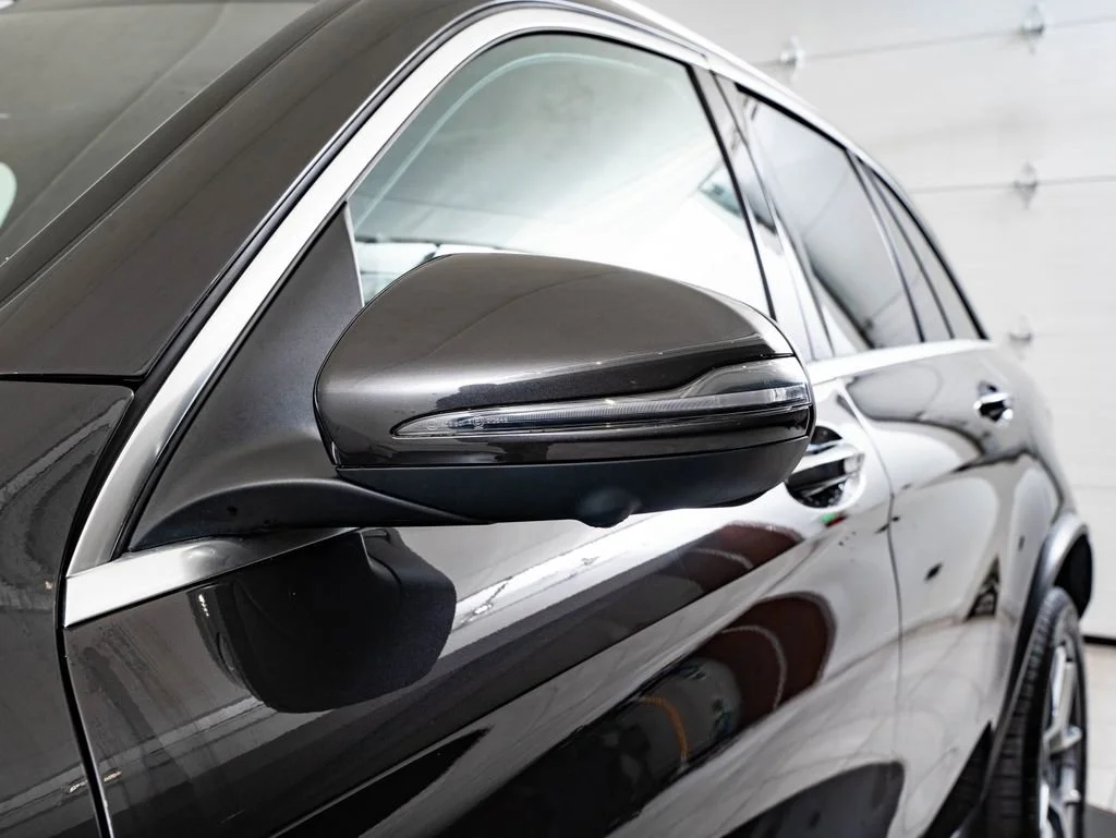Used 2022 Graphite Grey Metallic Mercedes-Benz GLC 300 image 17