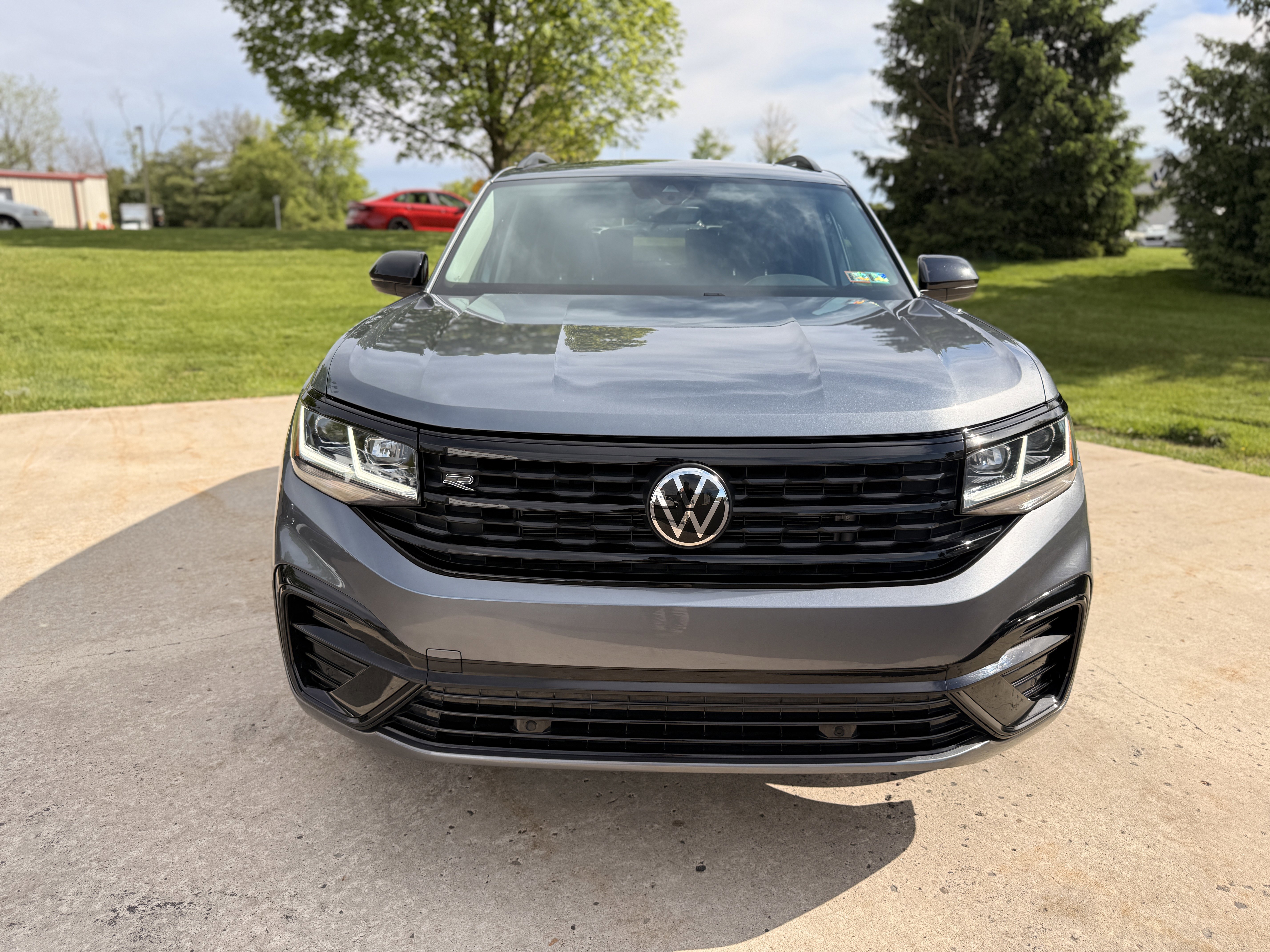 Used 2023 Platinum Gray Metallic Volkswagen 3.6L V6 SEL R-Line Black image 11