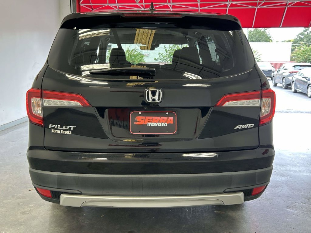 Used 2021 Black Honda EX-L image 4