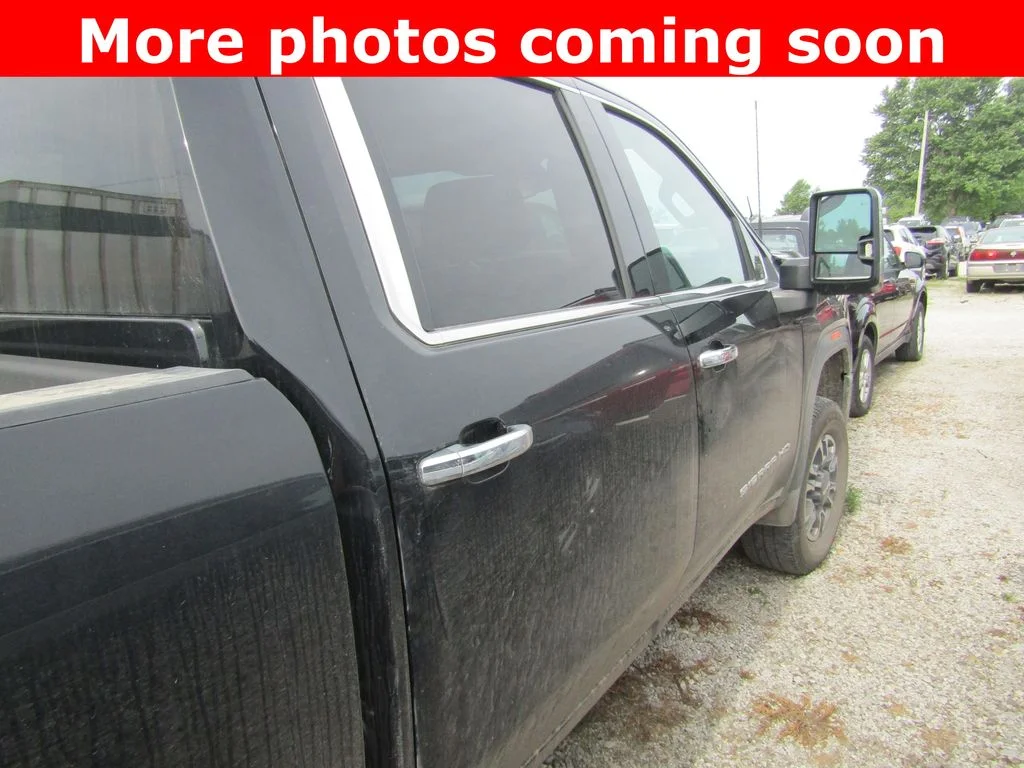 Used 2025 Black GMC SLT image 6