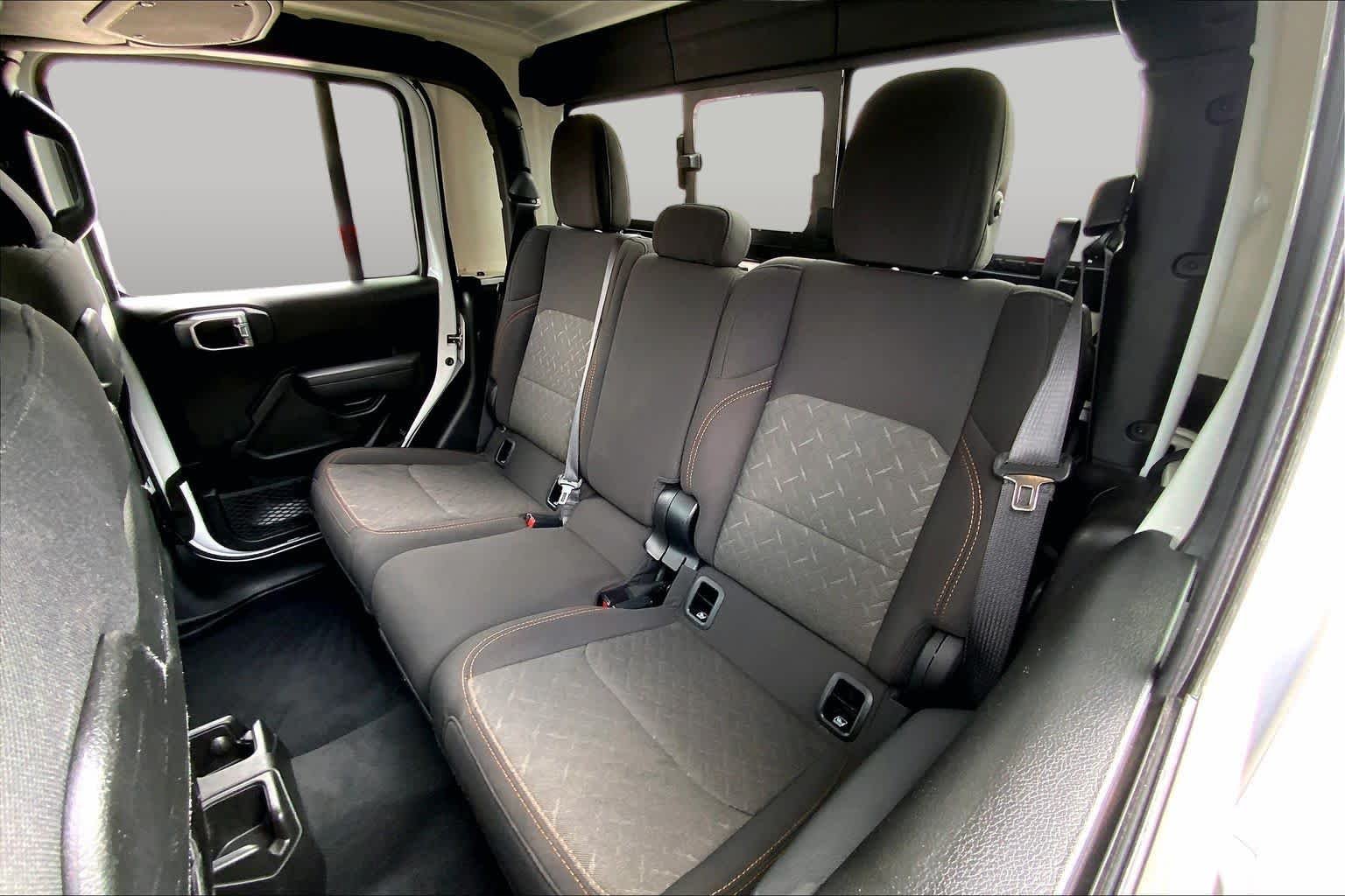 Used 2026 Bright White Clearcoat Jeep Mojave image 20