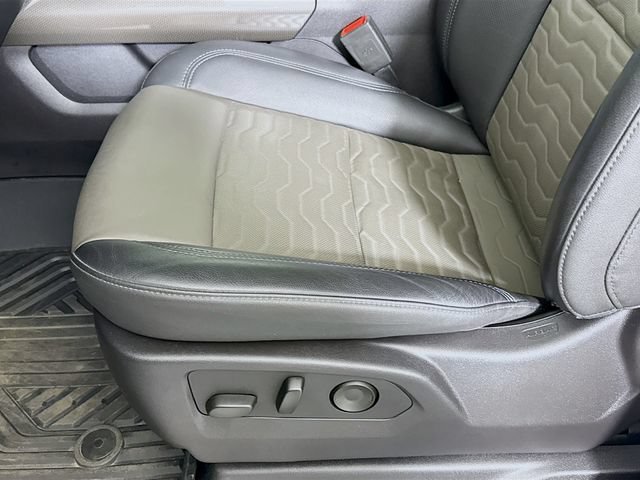 Used 2024 Summit White Chevrolet ZR2 image 20