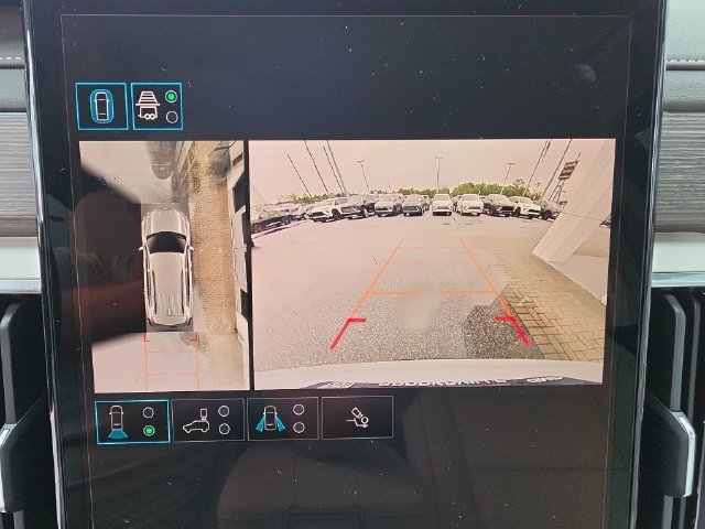 2026 GMC Acadia Denali - Photo 22