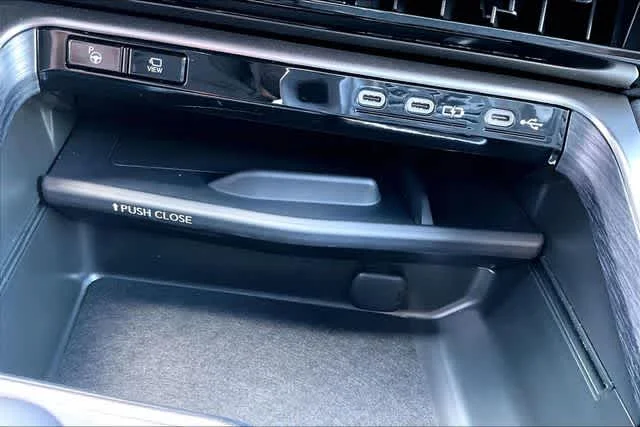 2026 Lexus TX Luxury - Photo 16