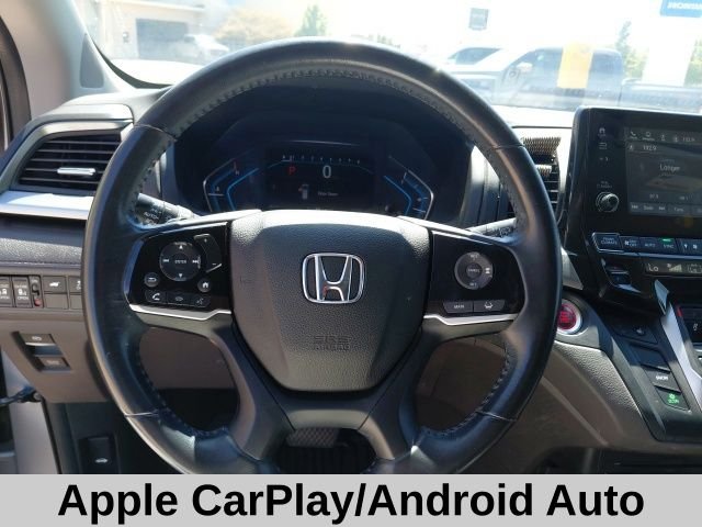 Used 2018 Silver Honda EX-L image 11