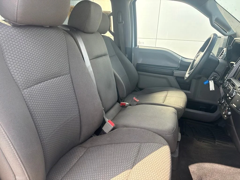 Certified Used 2020 Oxford White Ford XLT image 30