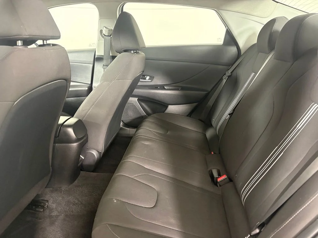 Used 2024 Silver Hyundai SEL image 36